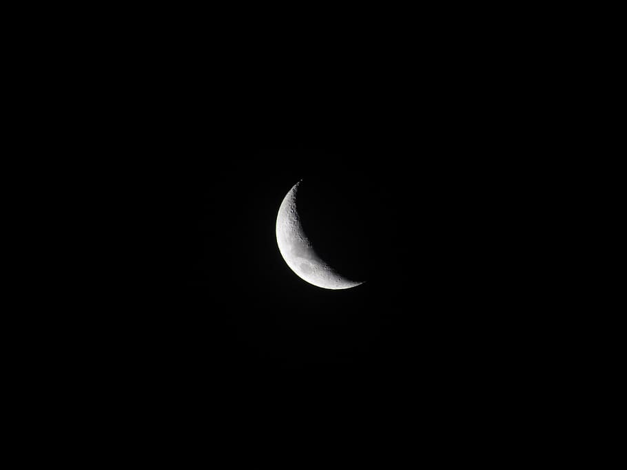 moon, moonlight, night, nocturne, sky, nature, space, crescent, astronomy, half moon