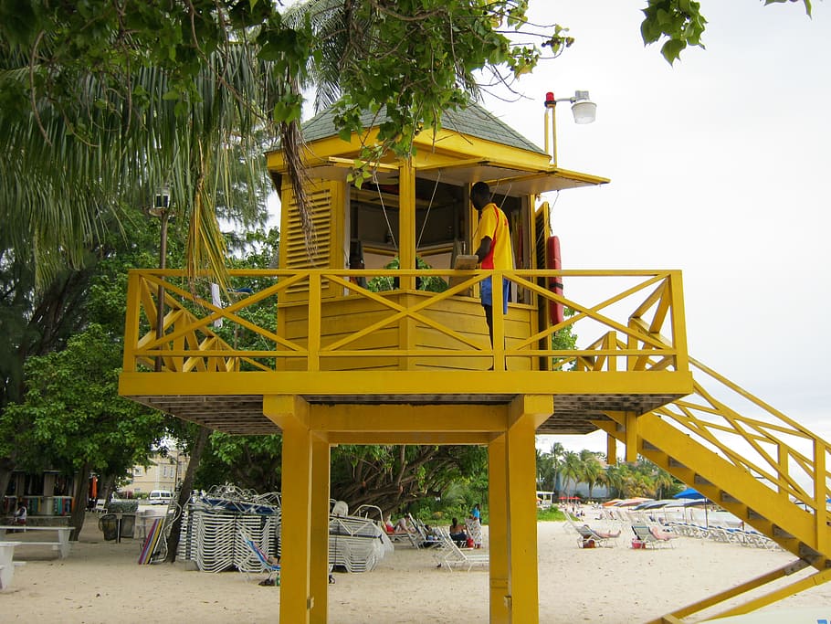 Torre de salva-vidas, Barbados, Praia, salva-vidas, indústria da construção, areia, arquitetura, amarelo, estrutura construída, dia