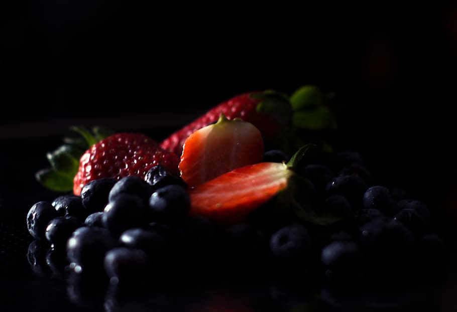 blueberries and strawberries, Blueberries, strawberries, berries, berry, blueberry, dark, strawberry, fruit, food