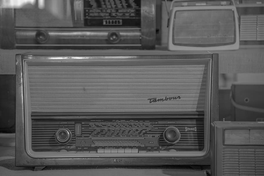 radio, tube radio, antique, old, speakers, retro, vacuum tubes, nostalgia, music, transistor radio
