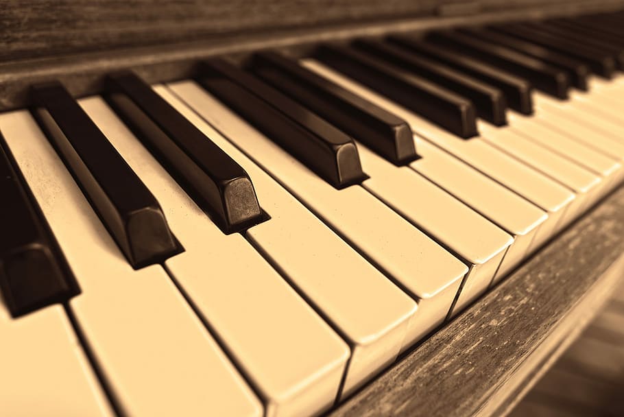 ブラウン, 木製, アップライト, ピアノ, マクロレンズの写真, ピアノの鍵盤, キーボード, 白い鍵盤, 黒い鍵盤, 88