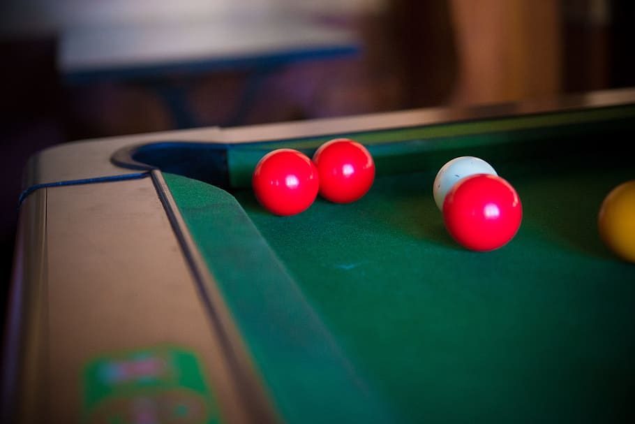 billiards, bar, green, bowls, play, red, yellow, pool - cue sport, pool table, pool ball