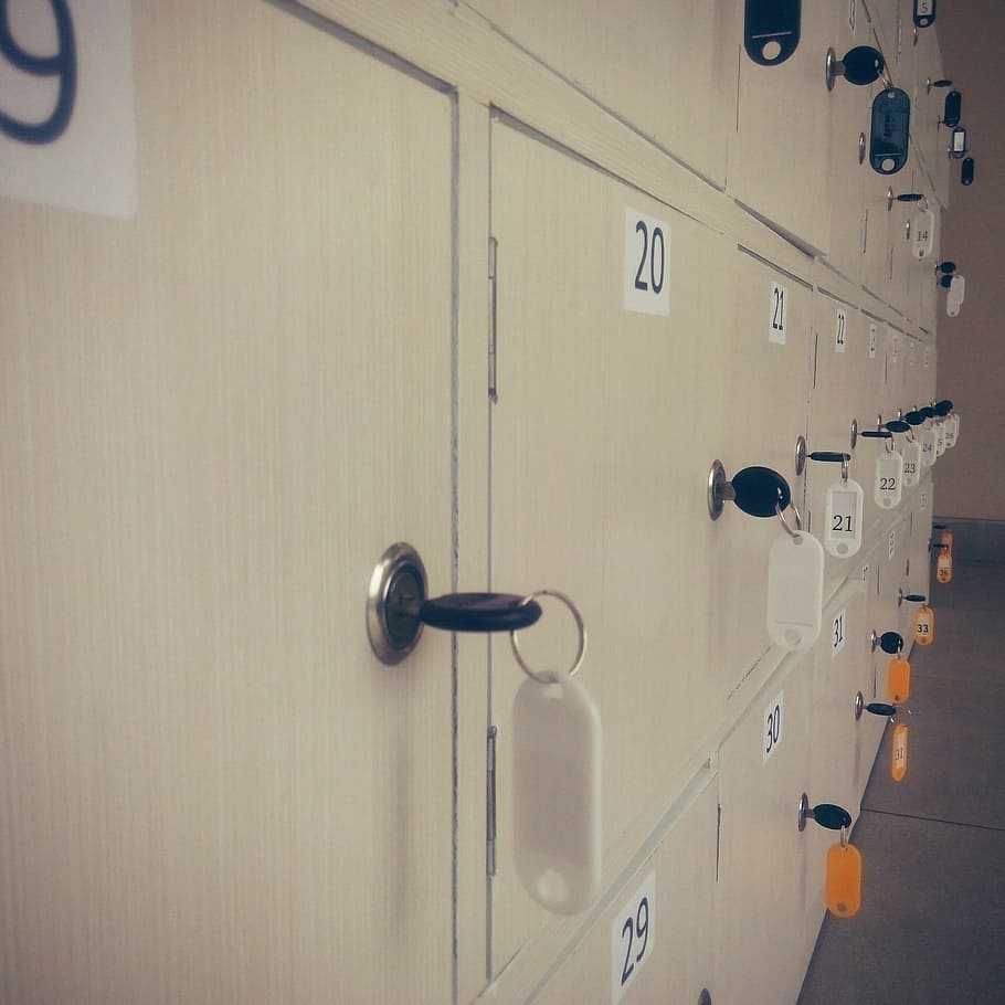 locker, keys, locked, safety, protection, security, entrance, door, dressing room, lock