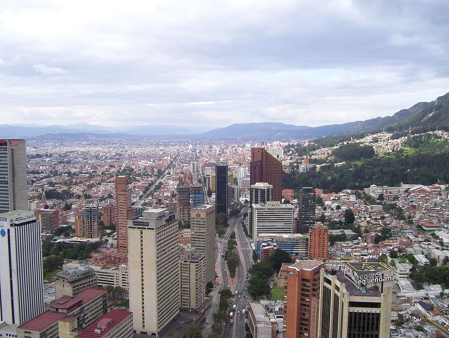 vista aérea da cidade, Bogotá, Colômbia, Arquitetura, Linha do horizonte, cidade, paisagem urbana, torre, arranha céu, construção
