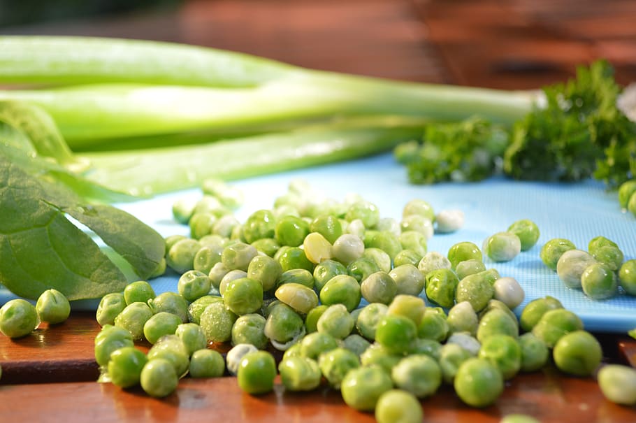 hijau, kacang polong, sayuran, segar, makanan, sehat, diet, vegetarian, nutrisi, makan sehat