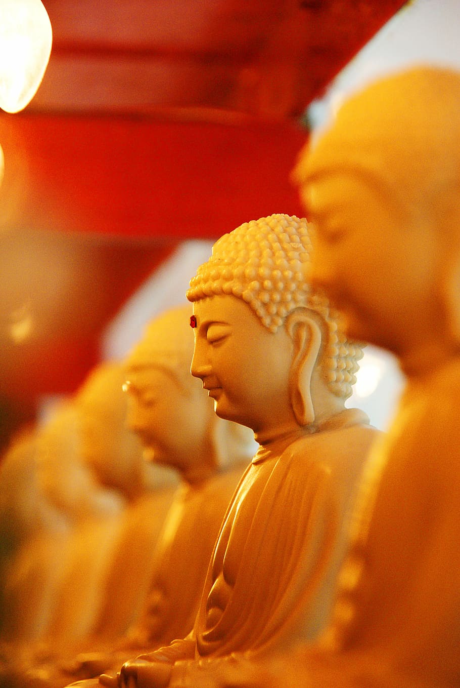 white, ceramic, buddha, macroshot photography, religion, buddhism, buddhist, spirituality, statue, travel