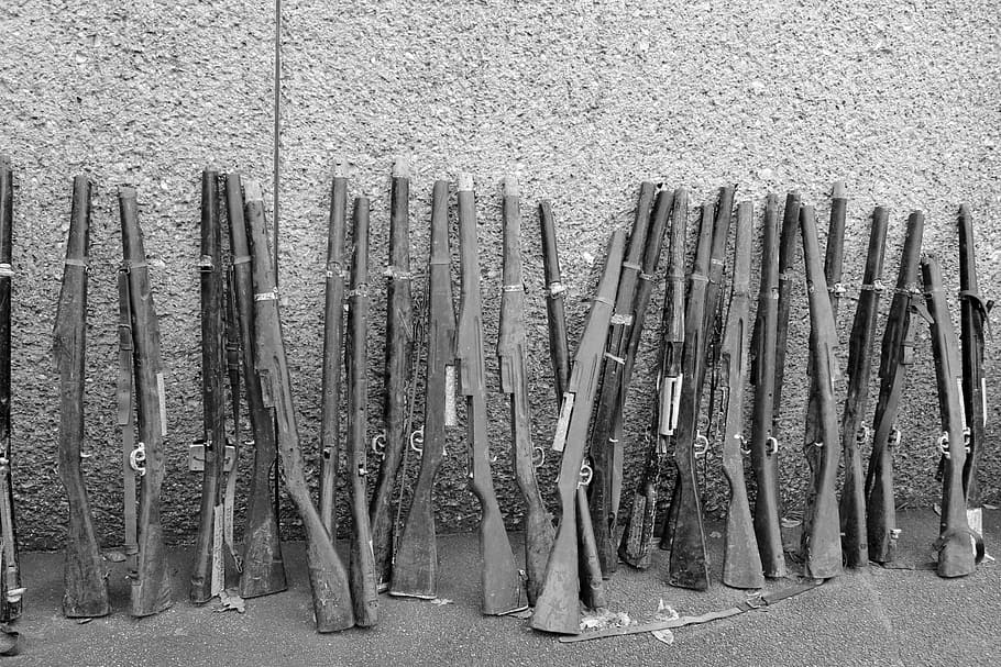 grayscale photo, rifles, leaning, wall, riffles, guns, drill, weapon, war, military