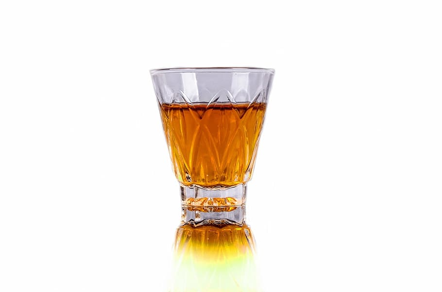 clear, shot glass, liquor, bar, barman, pouring, close-up, preparation, liquid, scotch