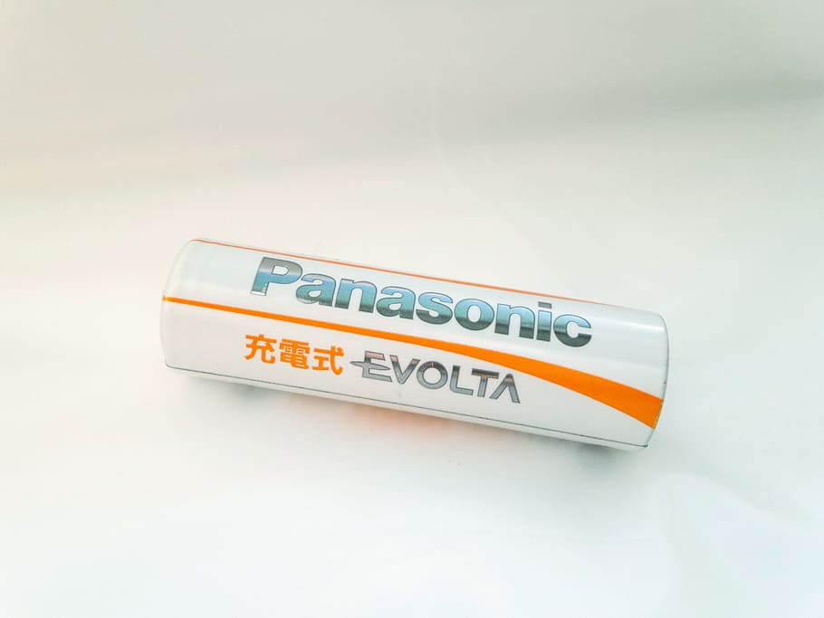 Battery, Panasonic, Rechargeable, Japan, japanese, single object, white background, business, close-up, day