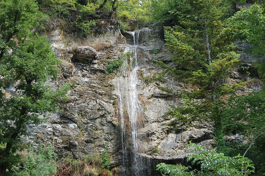 waterfall, appennino, gran sasso, cerqueto, abruzzo, mountain, the apennines, italy, landscape, tree