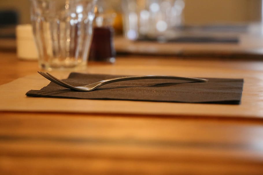 table, fork, food, meal, eating, restaurant, dinner, knife, setting, dining
