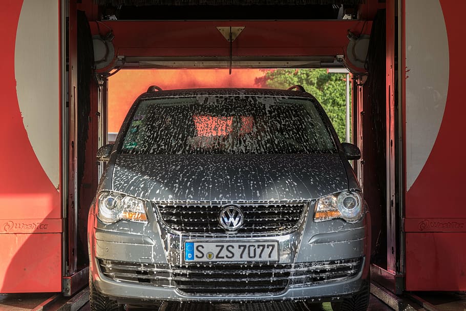 gray, volkswagen minivan, inside, car wash, vw, vokswagen, bath foam, car care, wet, cleaning
