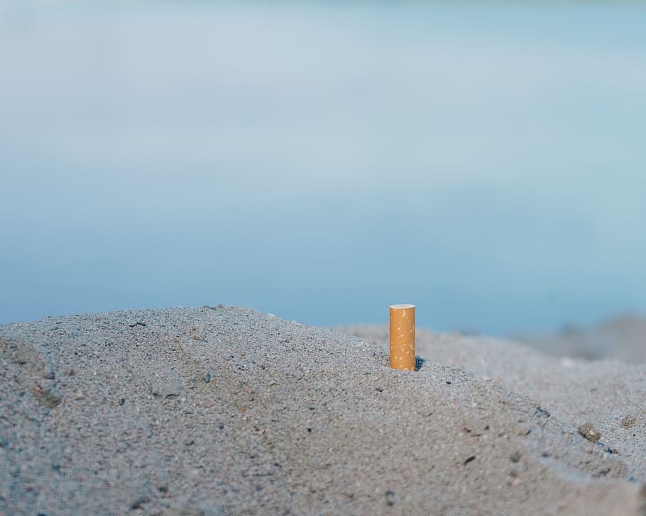 cigarro, praia, lixo, cinzas, marlboro, lundm, areia, resto, papel, descarte