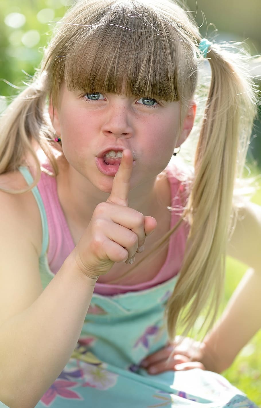 girl, put, hand, lips, child, blond, face, quiet, expression, be quiet
