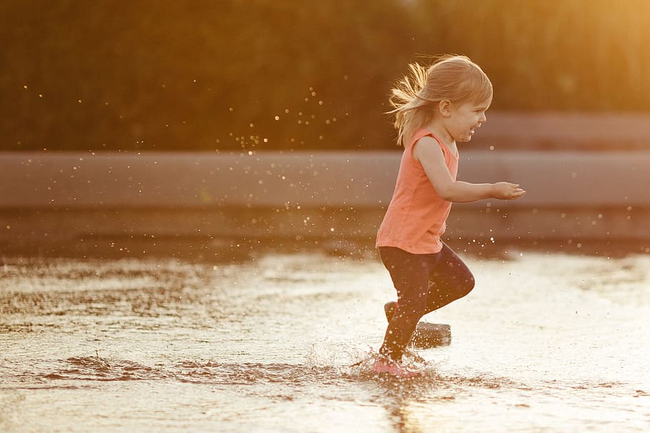 girl, playing, water, people, kid, child, happy, enjoy, splash, play