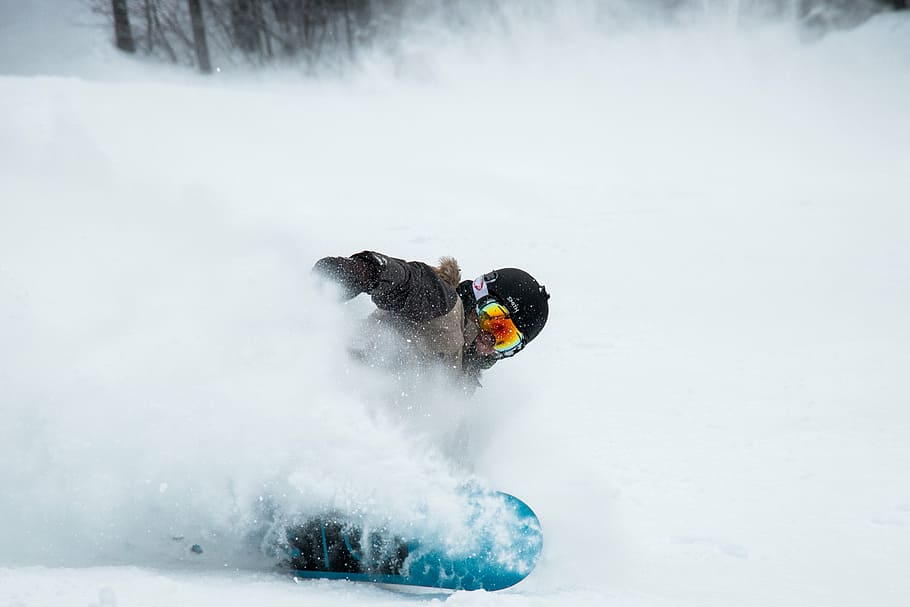 スノーボードを実行する男, スキー, グライド, 人々, 男, 冒険, 雪, 冬, 白, 空