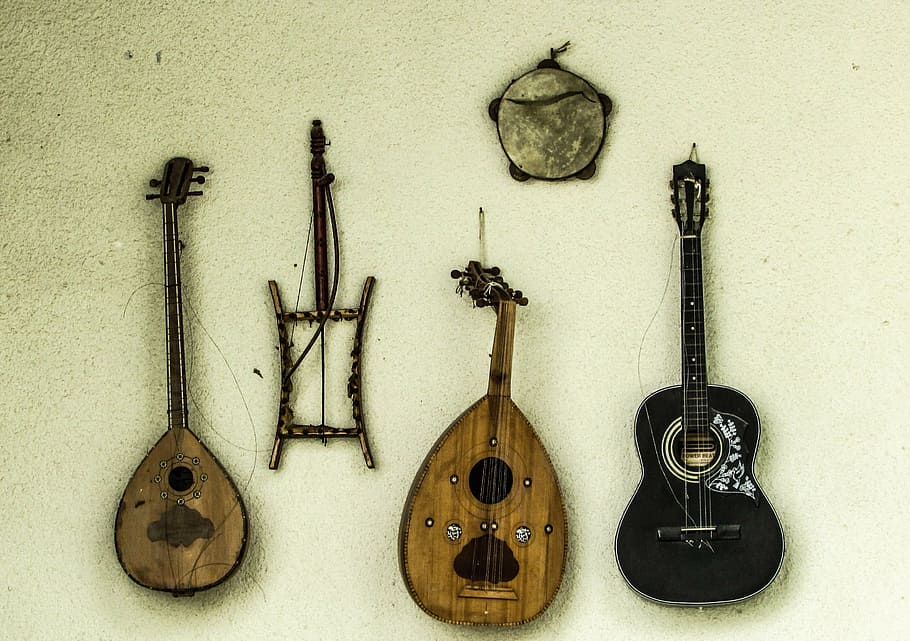 two, brown, baglamas, black, ukulele, cyprus, musical instruments, traditional, lute, lyre