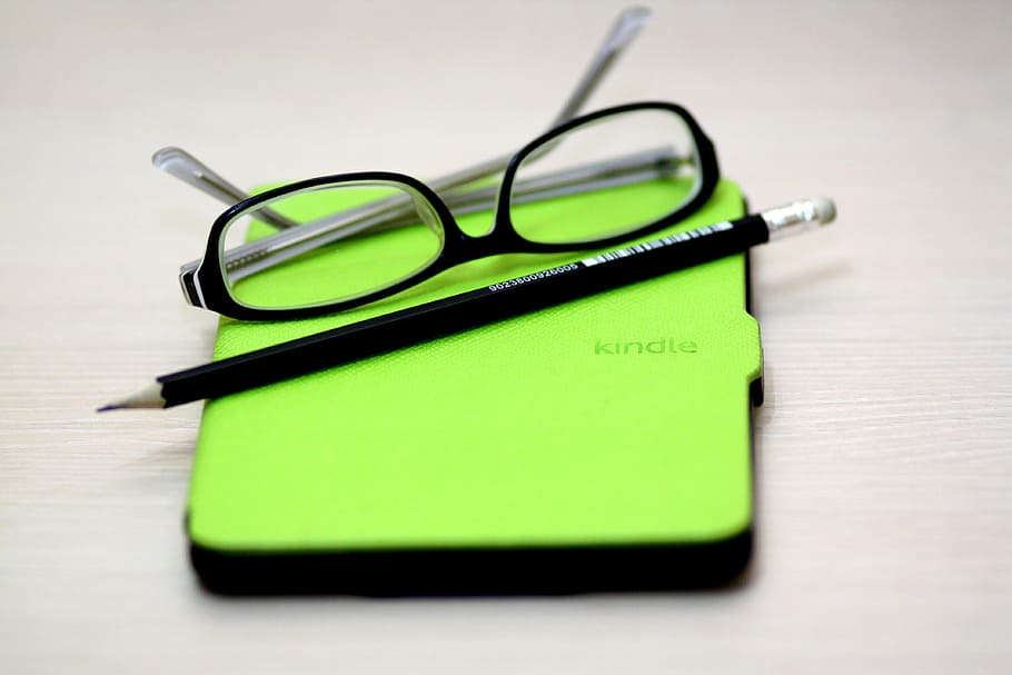 kacamata, pensil, amazon, kindle, kertas putih, buku, perangkat, e-book, elektronik, membaca