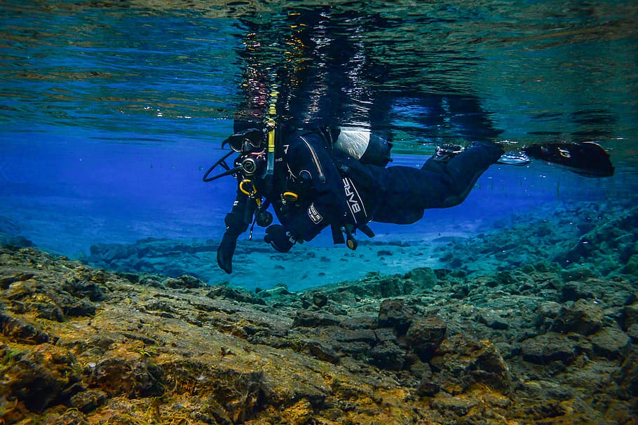 embaixo da agua, uma viagem de descoberta, águas, oceano, mergulhadores, viagem, mar, aventura, mergulho, humano