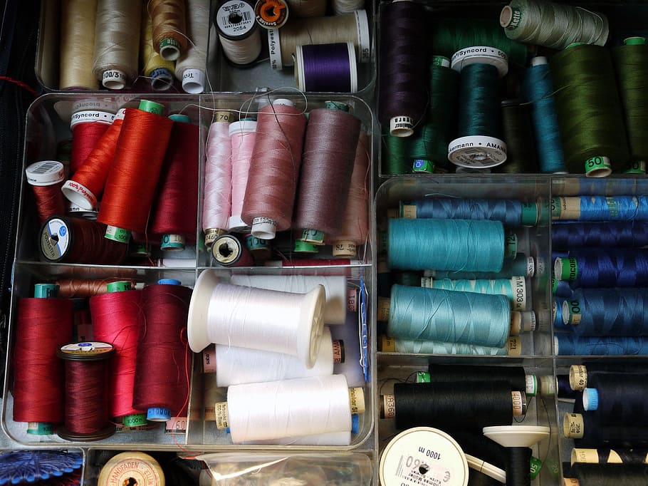 coser, hilo, nähutensilien, bobina, mercería, colorido, color, carrete de hilo, handarbeiten, sastrería