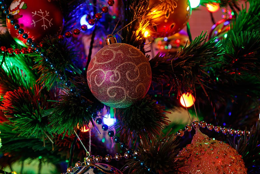 new year's eve, christmas tree, christmas tree toy, jewelry, christmas garland, winter, new year's eve ball, new year s, christmas pictures, holiday