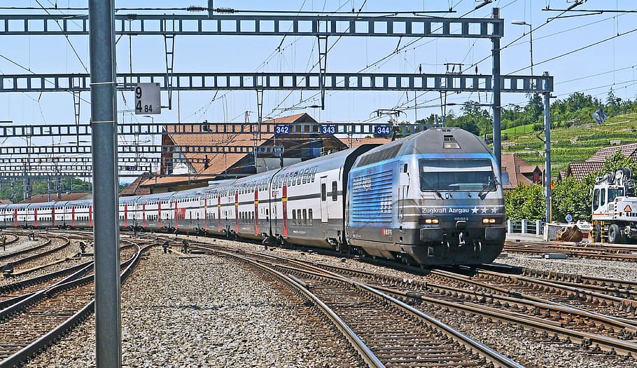 white, black, train, railway, ic, intercity, double decker, switzerland, innerschweizerisch, spiez