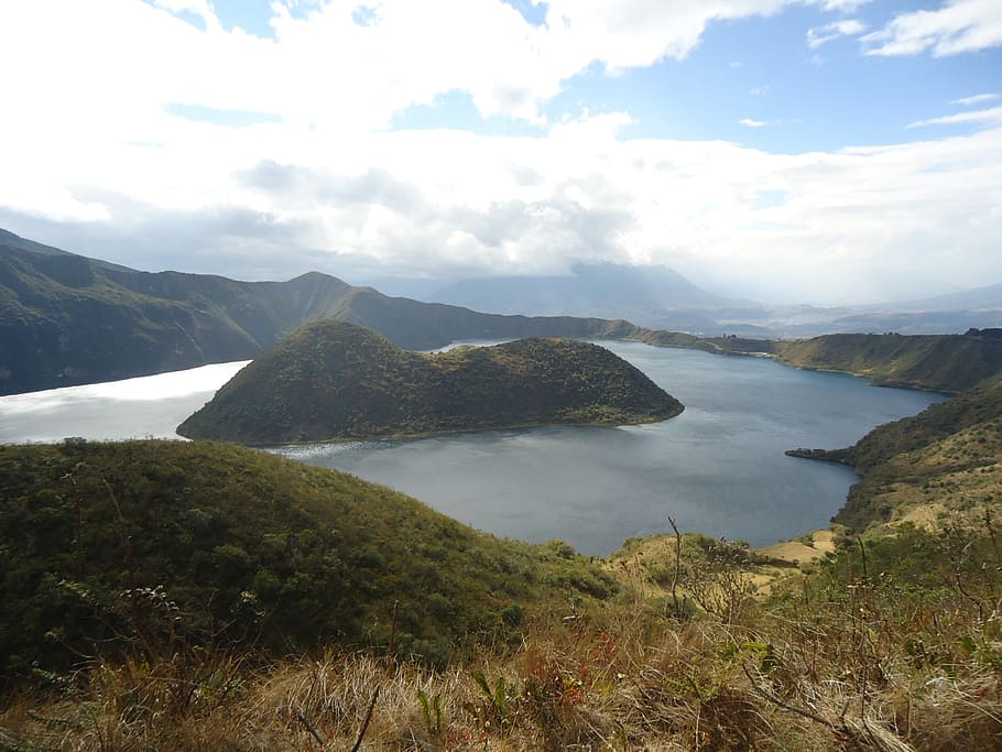 лагуна, ююкоча, имбабура, эквадор, сцены - природа, вода, красота в природе, гора, облако - небо, спокойная сцена