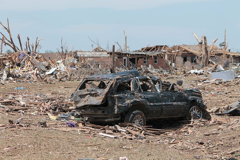 wrecked, vehicle, devastated, area, daytime, moore, oklahoma, tornado, disaster, ruin