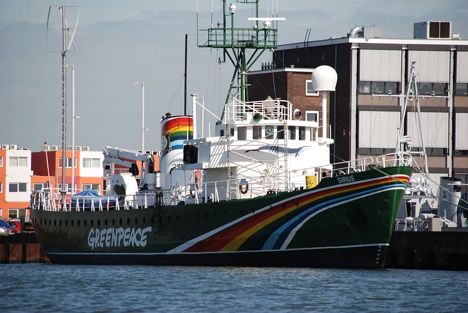 greenpeace, sirius, environment, sustainability, climate, action, protest, boat, ship, port