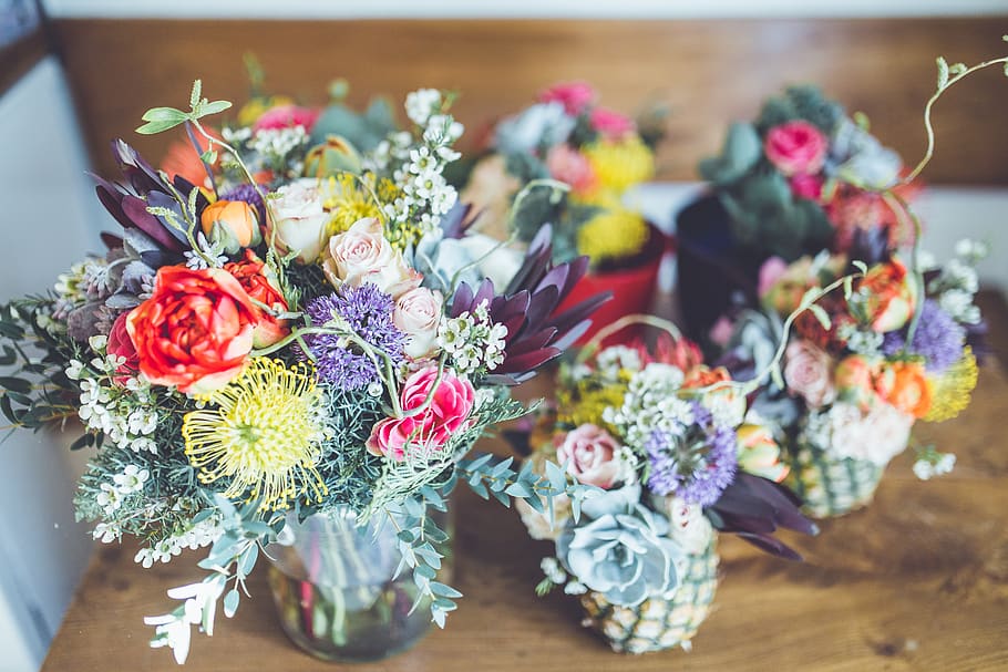 still, items, things, bouquet, flowers, branches, decor, wood, table, flower