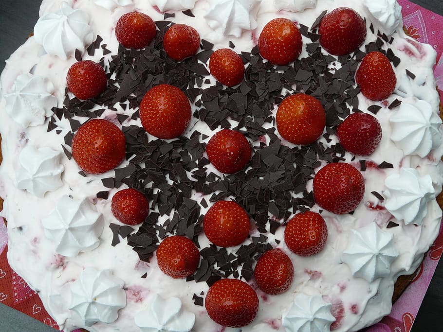 strawberry cake, Cake, Heart, Favorite, Love, strawberry pie, strawberries, cream, sweet, delicious