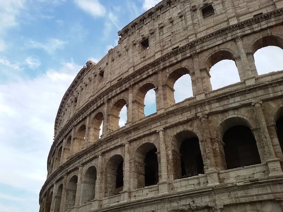 colosseum, amfiteater, amfiteater flavia, roma, lazio, italia, modal, roma capitale, sejarah, arsitektur
