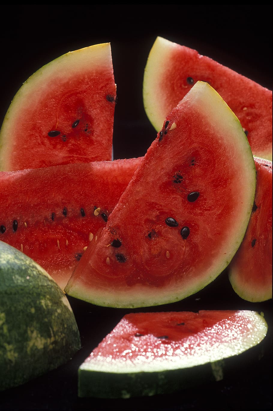 watermelon, fruit, fresh, ripe, cut, sweet, pepo, vine, seeds, red