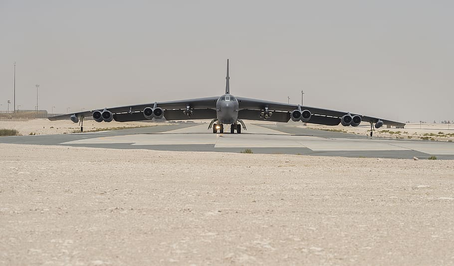 estratofortress b-52, 23o esquadrão de bombas expedicionárias, 100º aniversário, avião, veículo aéreo, modo de transporte, transporte, céu, aeroporto, viagem