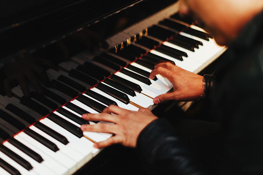 pianista, música, musical, músico, actuación, jugador, entretenimiento, persona, interiores, teclas de piano