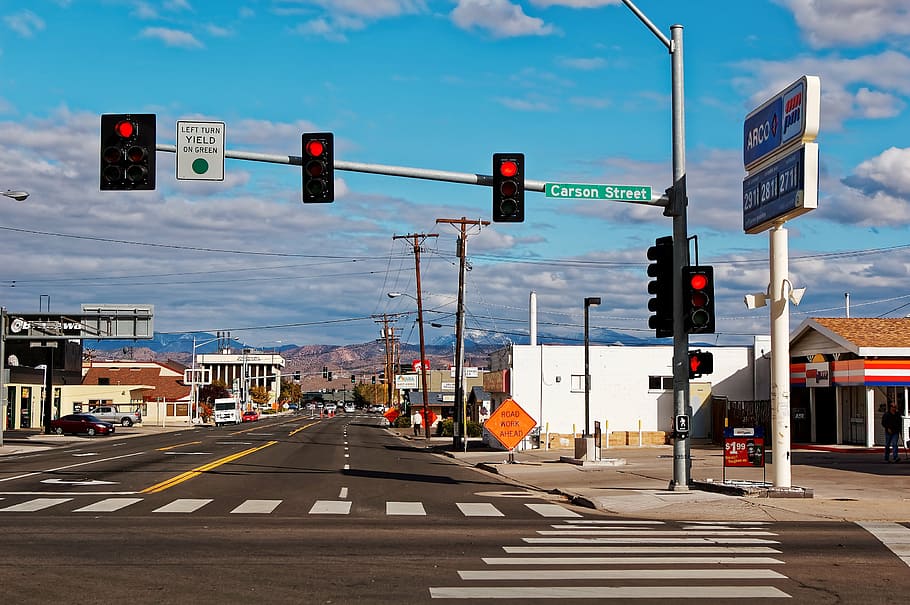 カーソンシティ ネバダ州 アメリカ 道路 通り 看板 交通 信号機 交通機関 都市のシーン Pxfuel