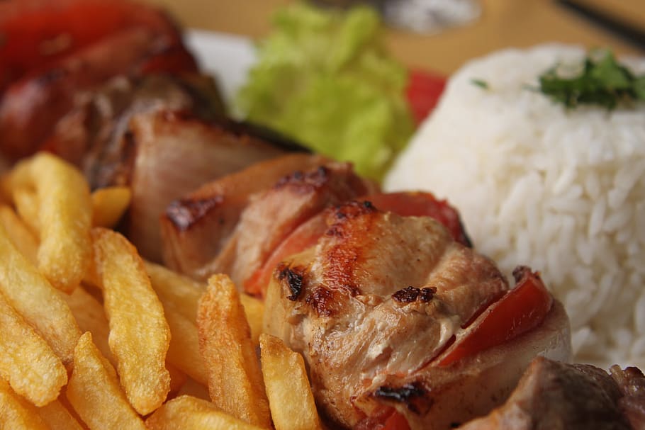 skewer, brochete, meat, grilled, food and drink, food, ready-to-eat, close-up, freshness, indoors