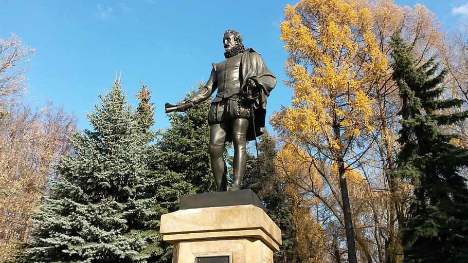 moscow, russia, miguel cervantes, miguel de cervantes, autumn, tree, representation, human representation, art and craft, statue