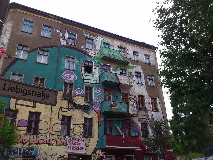 Berlim, Kreuzberg, Friedrichshain, Grafite, Kiez, Punk, problema, faísca, fachada, pintura de fachada