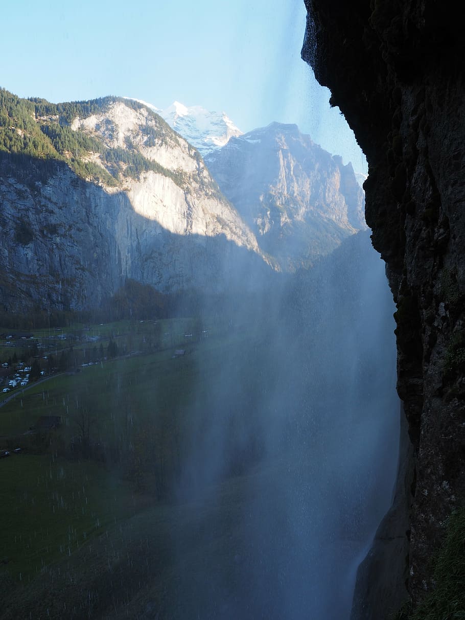 Staubbachfall, cascada, -fall, lauterbrunnen, empinada, spray, pared empinada, pared de roca, silberhorn, montaña