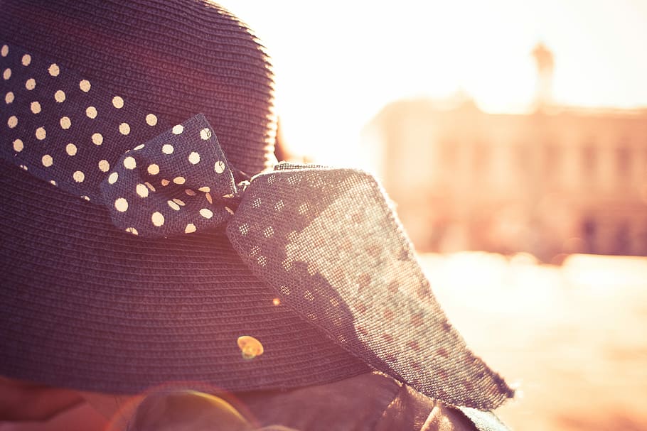 chapéu de menina, luz solar, menina, chapéu, cidade, moda, verão, sol, ensolarado, veneza