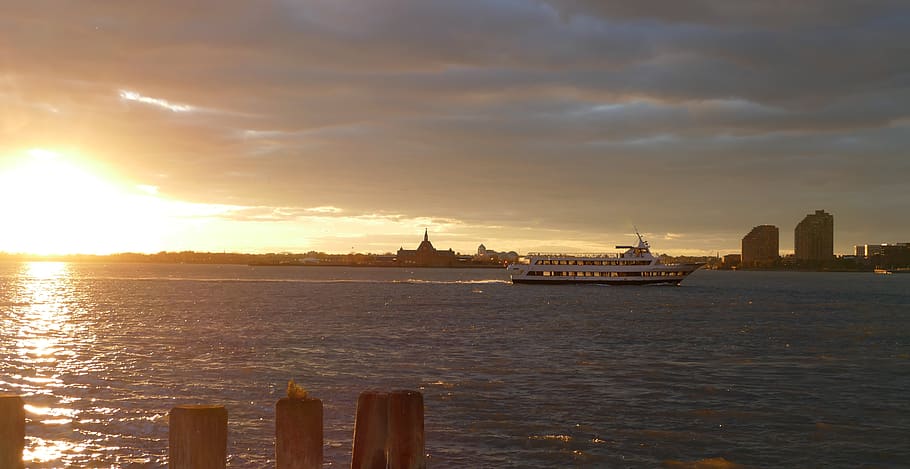 sunset, boat, newyork, stature ofliberty, sea, water, sky, sunrise, ocean, nature