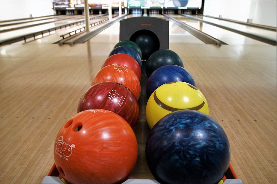 bowling, bowling balls, sport, fun, colored balls, bowling alley, indoor sport, indoors, close-up, still life