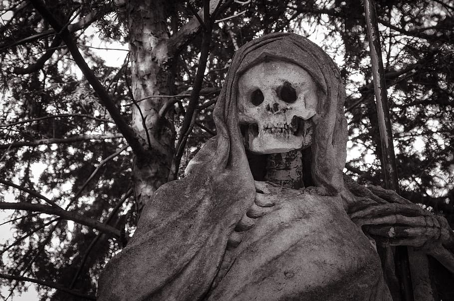 grayscale photo, skeleton, cutter man, dead, death, bony, spirit, nightmare, horror, melatenfriedhof