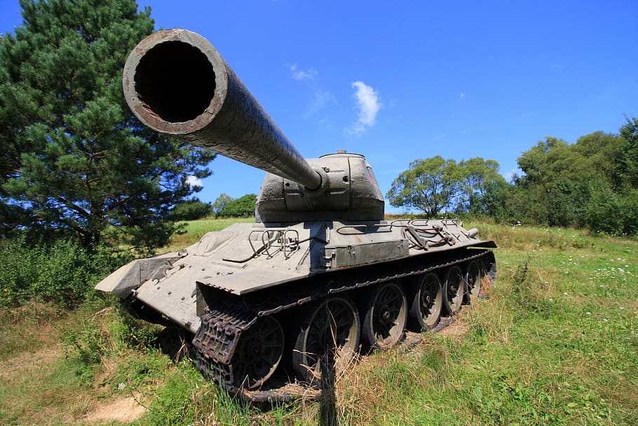 tank, main battle tank, the war, slovakia, monument, t-34, military, tree, field, land