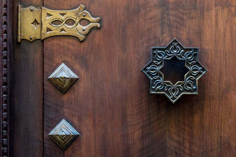 brown wooden door, Door, Hand, Craft, original, by hand, art, history, reasons, hinge