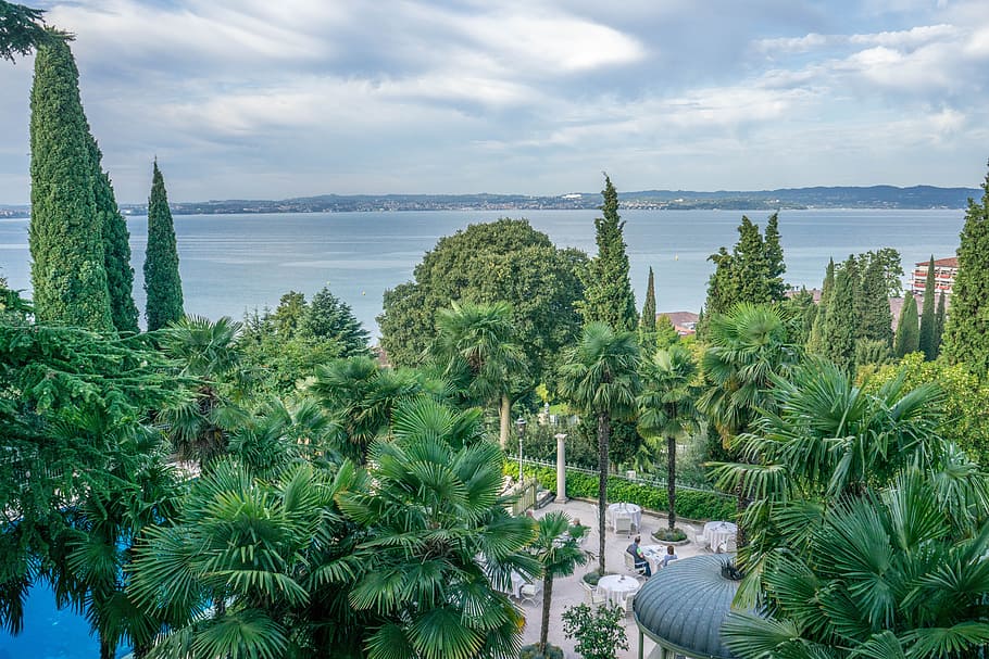 Lago de Garda, Sirmione, Villa Cortine Palace, vista, Italia, viajes, turismo, Europa, Lombardía, vacaciones