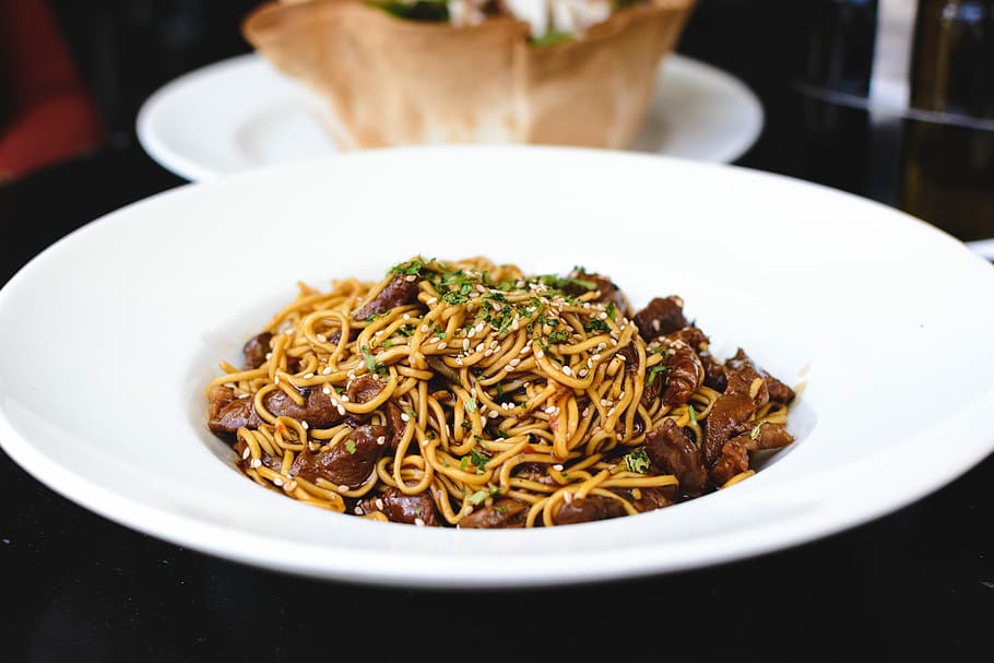 oyster sauce noodles, beef meat, Oyster sauce, noodles, beef, meat, asian, close up, Malta, food