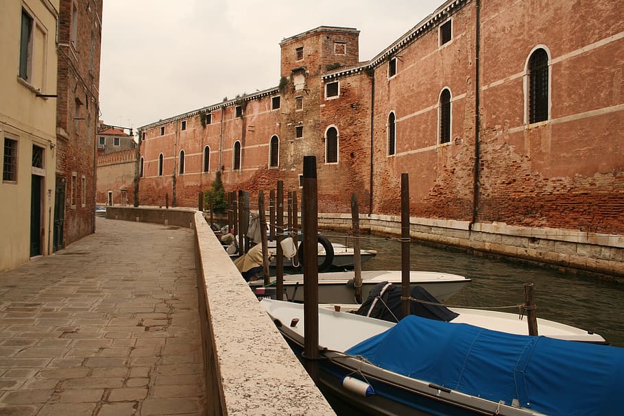 Itália, Veneza, Canal, Água, Barcos, arsenal, tranquilidade, Veneza - Itália, arquitetura, europa