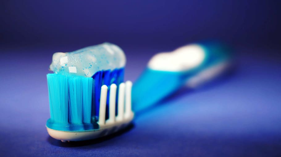 shallow, focus photography, toothbrush, toothpaste, hygiene, blue, strand, gel, menthol, mint